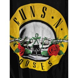 T Shirt Guin and Roses