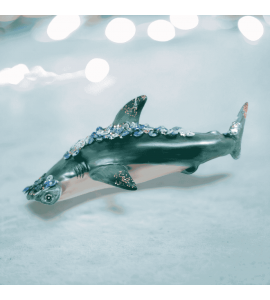 Le Requin Marteau December Diamonds