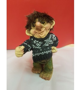 Troll avec Pullover