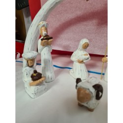 Crèche en Bois Peint
