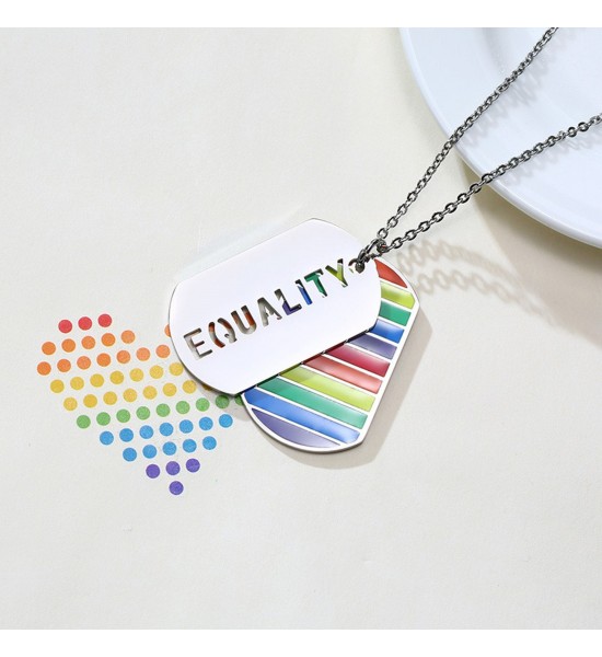 Pendentif Equality