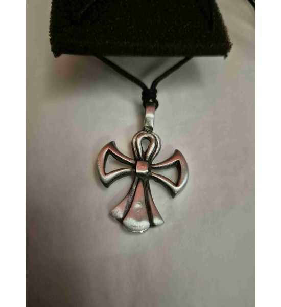 Collier Croix en Etain