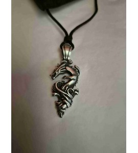 Collier Dragon en Etain